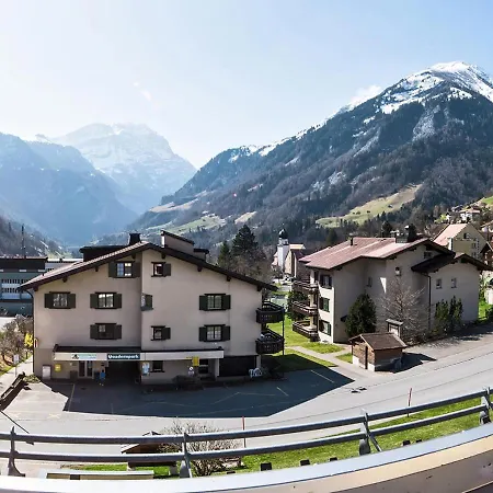Appartementhaus Quadern Valens Exterior photo